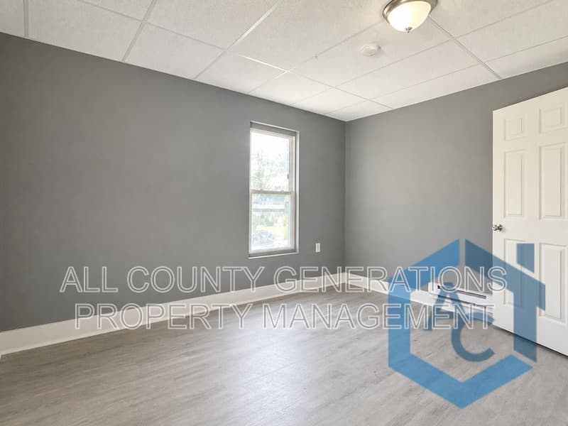 Lorain Condo: 2117 E 29th St
