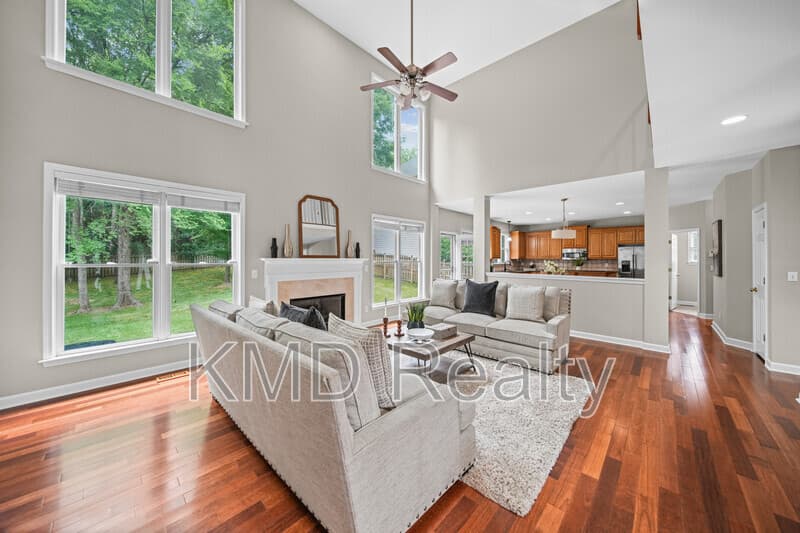 Charlotte House: 13818 Ballantyne Meadows Drive