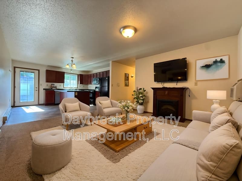 Moorhead Condo: 317 16th Street South - 5