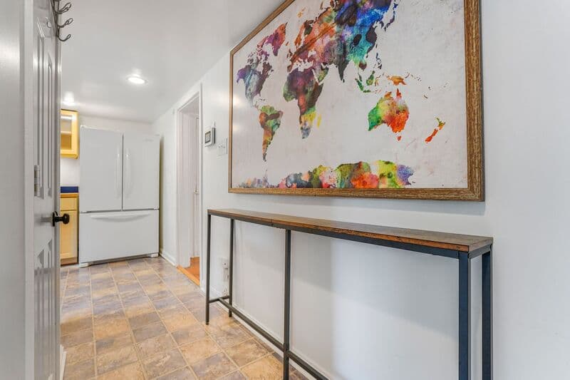 Fredericksburg House: 708 Kenmore Ave
