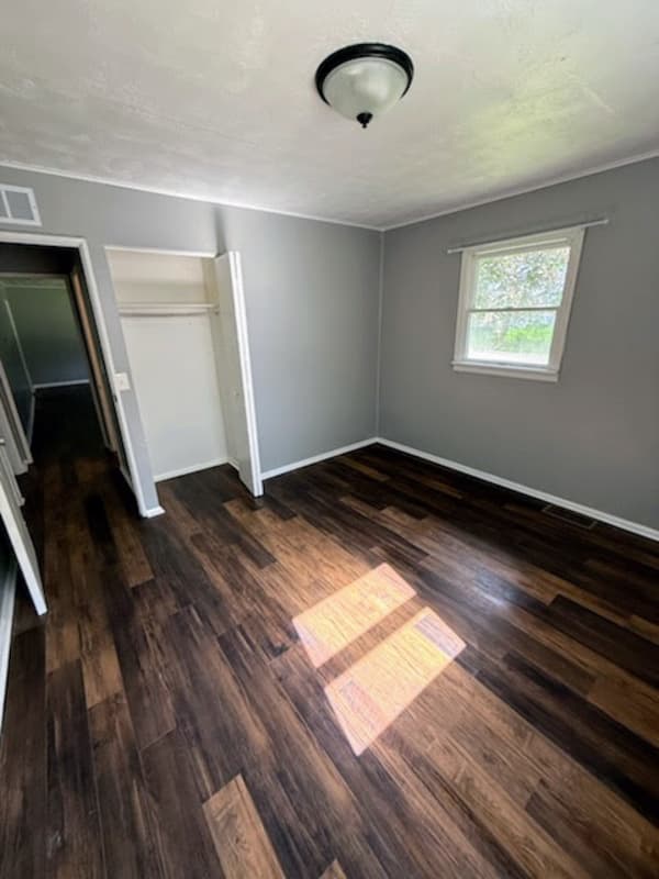 Lansing House: 3602 Marion Ave.