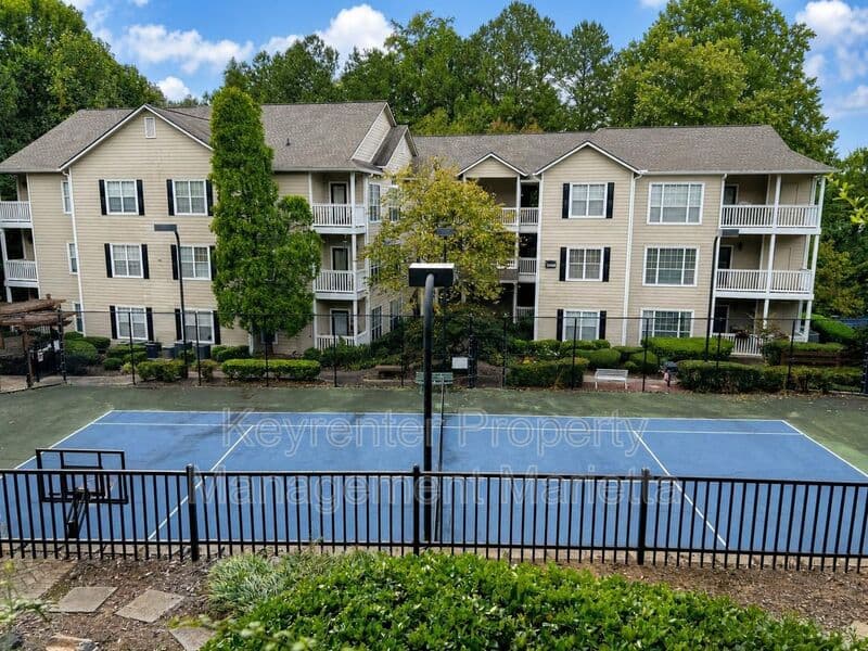 Atlanta House: 1250 Parkwood Cir. SE