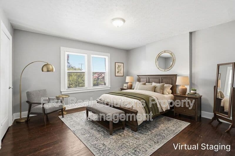 Columbus Townhome: 428 Columbian Ave