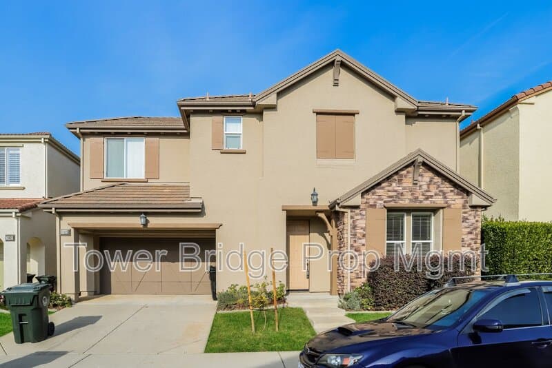 Rancho Cordova House: 11825 Everdell Way