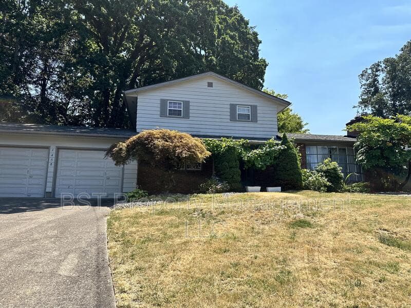Keizer House: 1458 Greenwood Drive Northeast