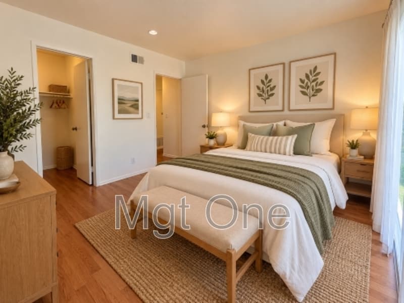 Irvine Condo: 61 Tarocco