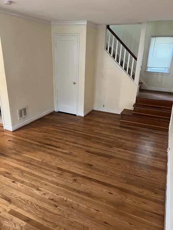 Wilmington House: 105 Bungalow Avenue