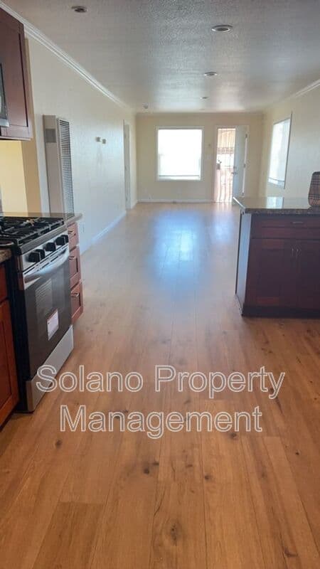 Vallejo Condo: 1820 Carolina St -