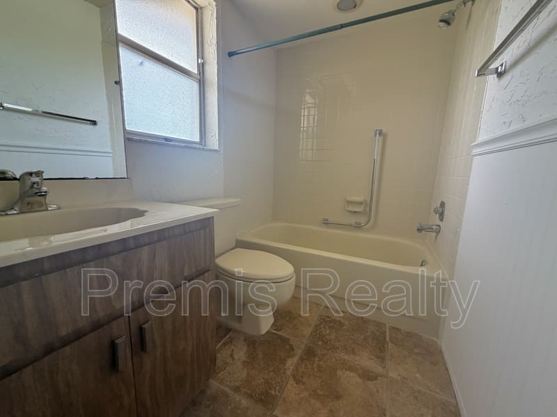 Palm Harbor House: 3180 Brunswick Circle