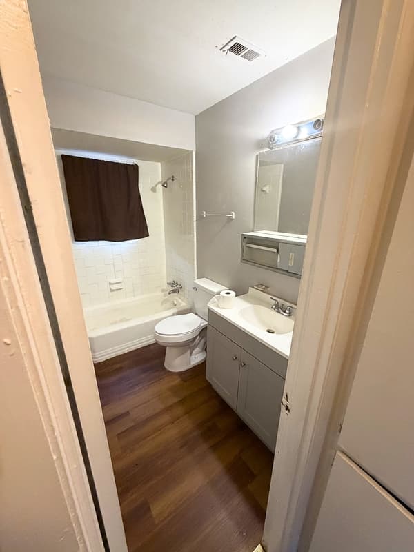 Columbus Condo: 2220 Ticknor Drive - 12