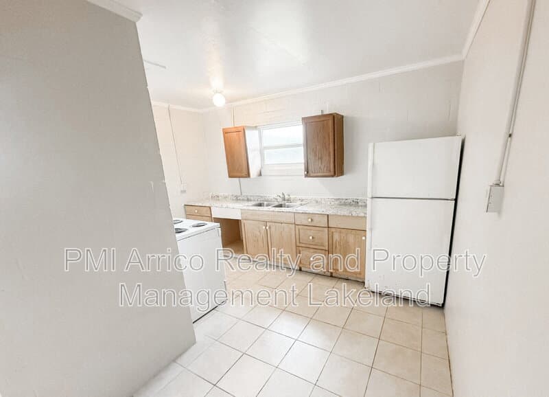 Lake Wales Condo: 324 Pearl St