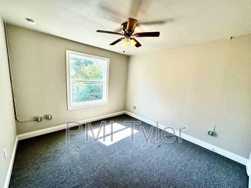 Tyler Condo: 1800 West Oakwood Street