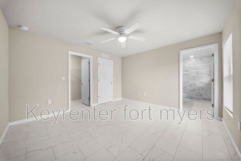 FORT MYERS House: 1914 FRENCH ST