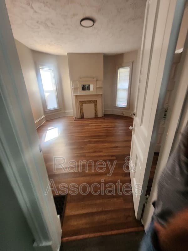 Louisville Condo: 1842 Bolling Ave