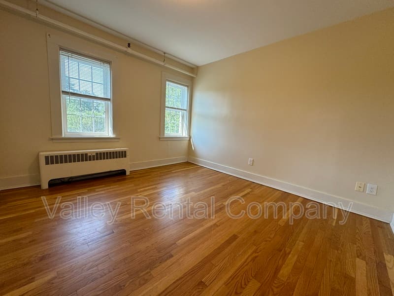 Hadley Condo: 132 Middle Street - 3