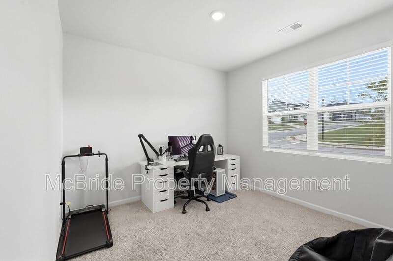 Grovetown House: 715 Hollis Ave