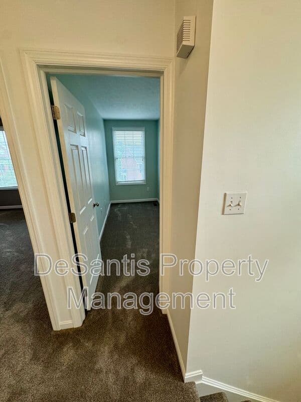 Wexford Townhome: 307 Marshall Heights Drive