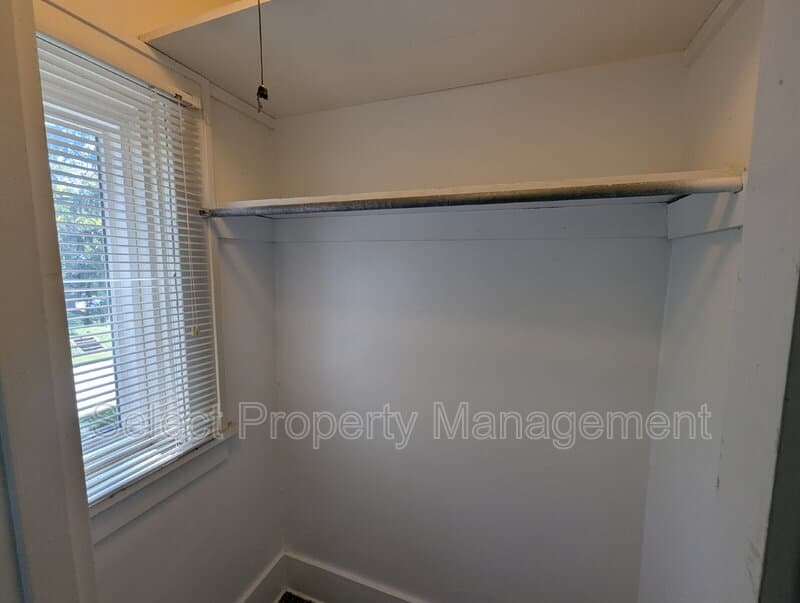 Fort Wayne Condo: 822 Nuttman Ave.