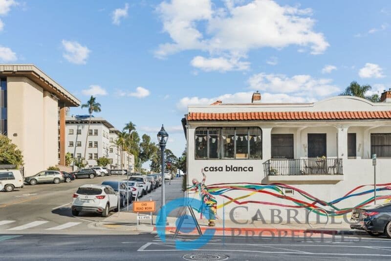 San Diego Apartment: 2241 Fourth Ave