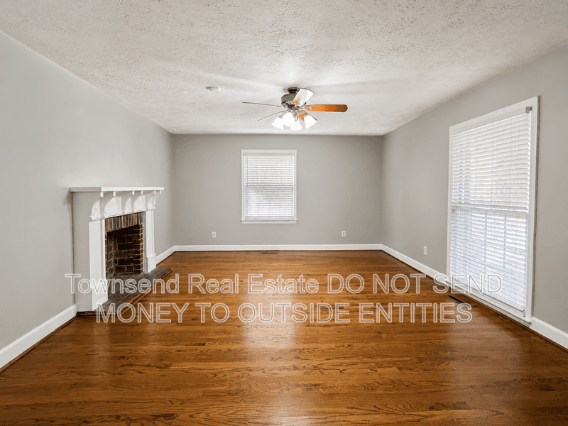 Fayetteville House: 3316 Cliffdale Rd.