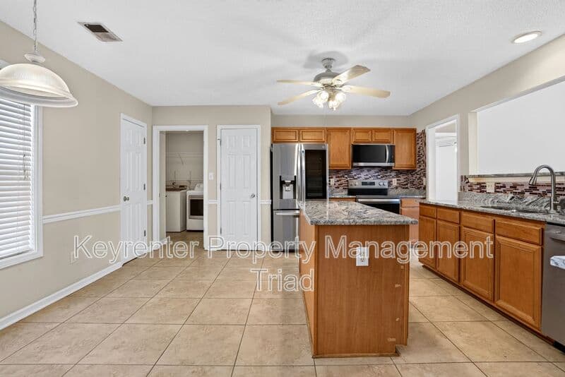 Greensboro House: 4510 Camden Ridge Drive