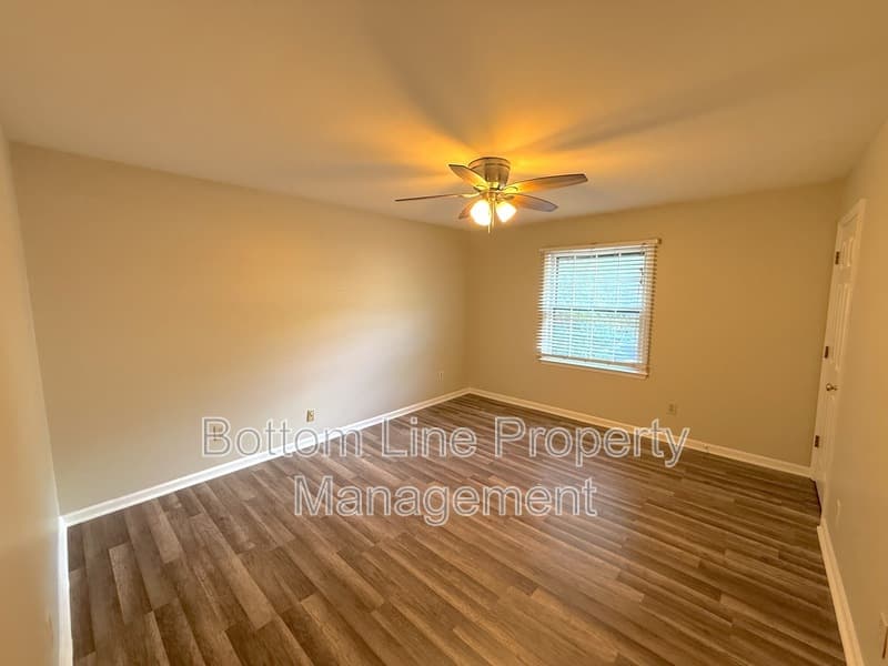 Charlotte Townhome: 2336 Kenmore Ave