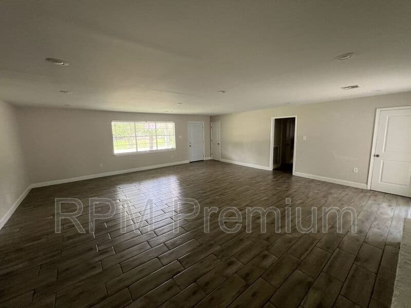 Baton Rouge House: 10444 Browning Dr.