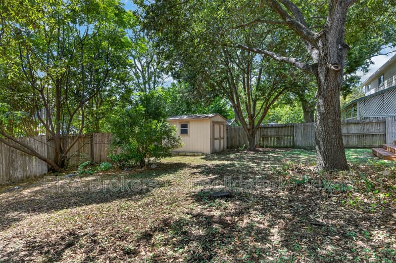 Schertz House: 1637 Ebony