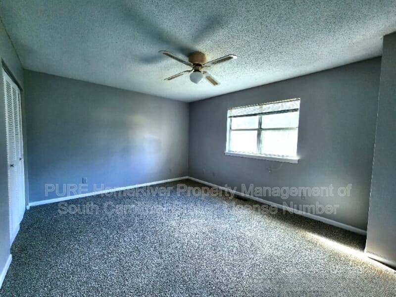 Columbia Condo: 108 Springwoods Lake Pt