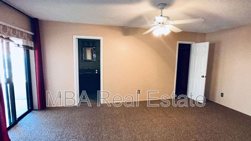 Tempe House: 7740 S Terrace Rd