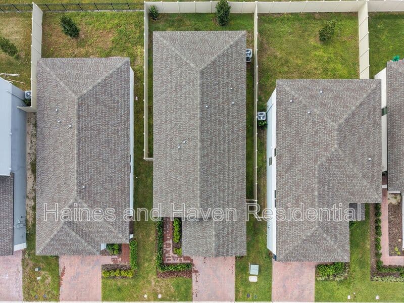 Haines City House: 1378 Current Pl