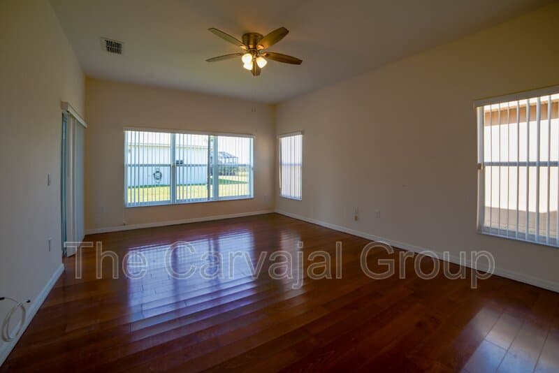 Poinciana House: 1196 Glendora Road North
