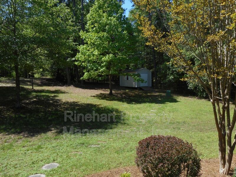 York House: 4640 Allison Creek Road