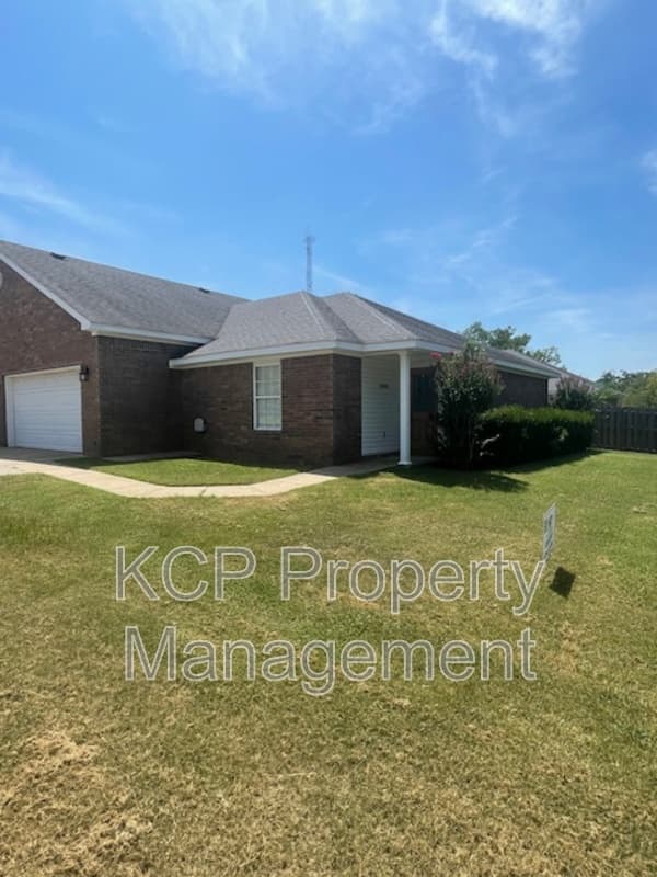 Fort Smith House: 2808 South O Street