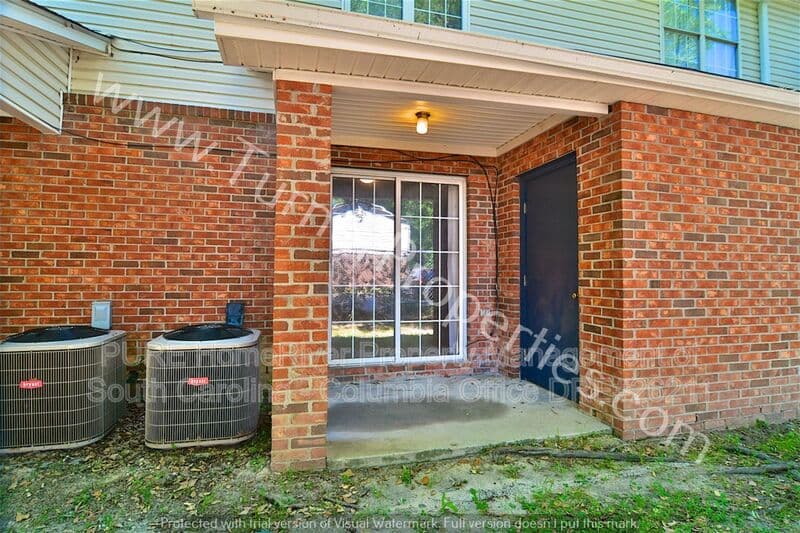 Columbia House: 3800 Plowden Rd
