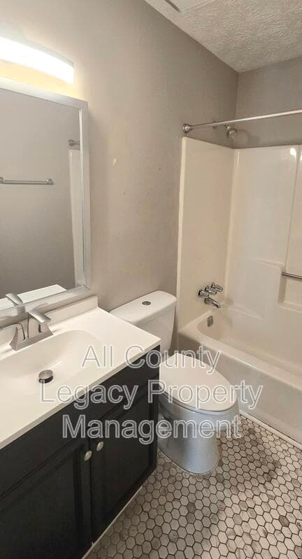 Ellenwood House: 4419 Flakes Mill Road