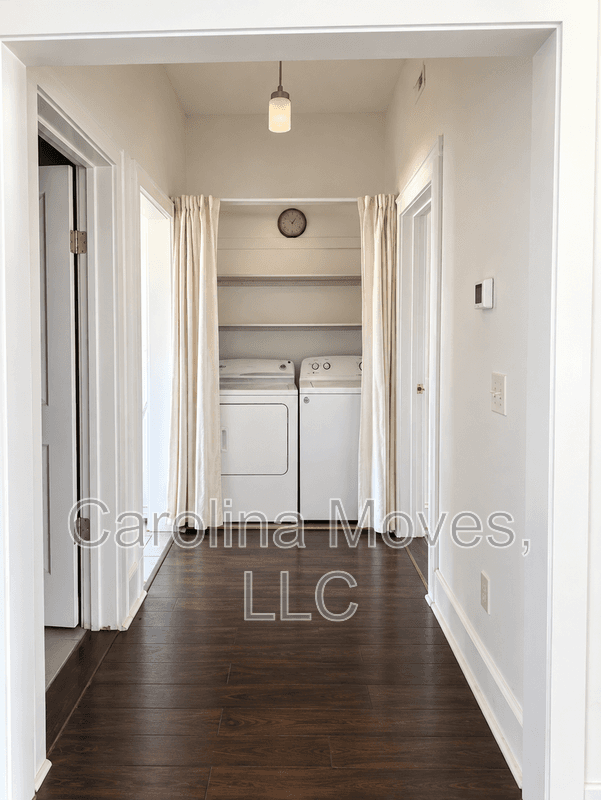 Greenville House: 44 Allen St