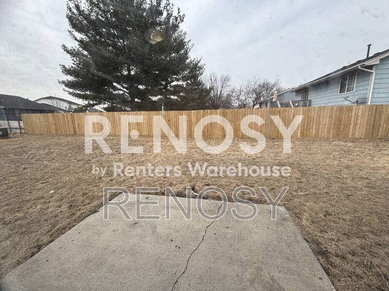 Altoona House: 1504 6th Ave SE