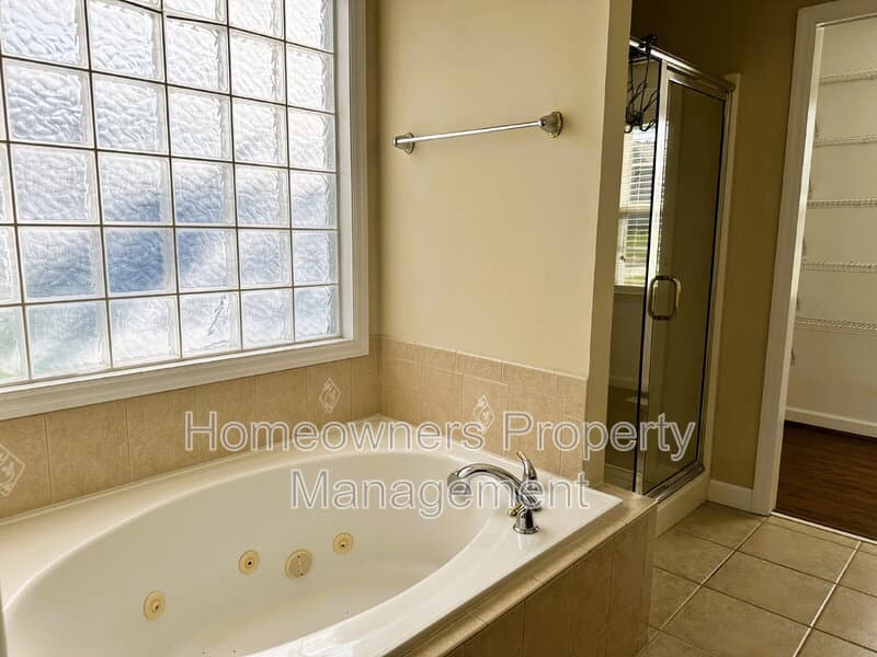 Fayetteville House: 3510 Harbison Ct