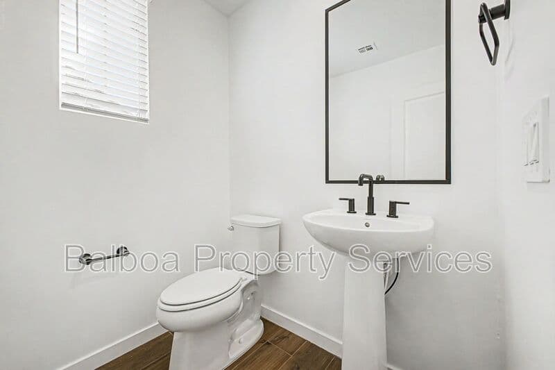 Gilbert House: 2345 E Stephens Ct