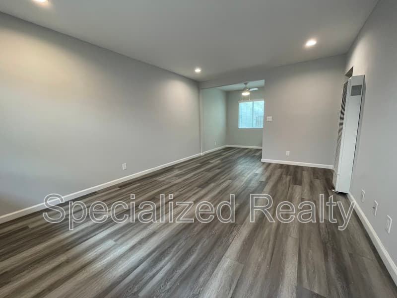 Glendale Condo: 139 N. Belmont Street