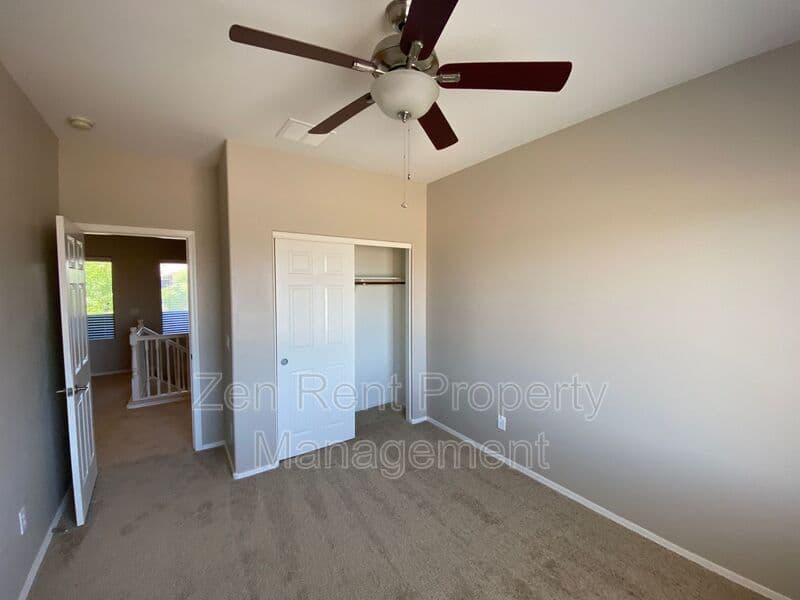 Maricopa House: 36971 W Oliveto Ave
