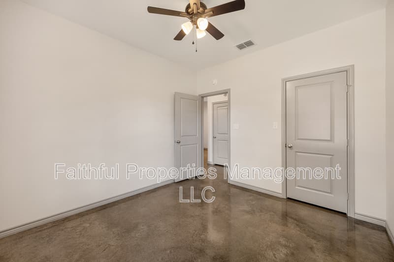 Tyler Condo: 13554 Farm to Market Road 14 - 3
