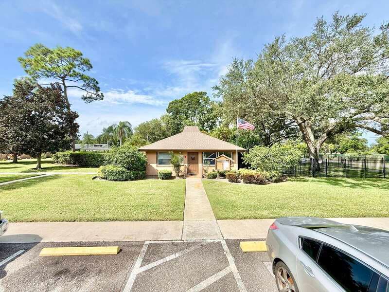 Clearwater Townhome: 1839 Clearbrooke Drive - 1