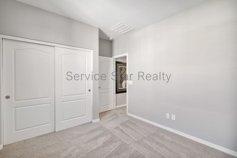 Phoenix House: 17214 N 9th Pl