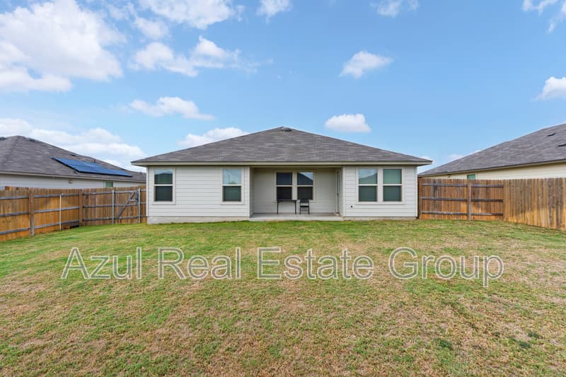 Killeen House: 5004 Natalia Road