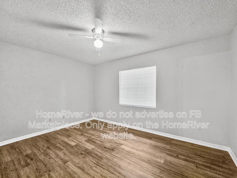 Brandon House: 3205 Bloomingdale Villas Ct