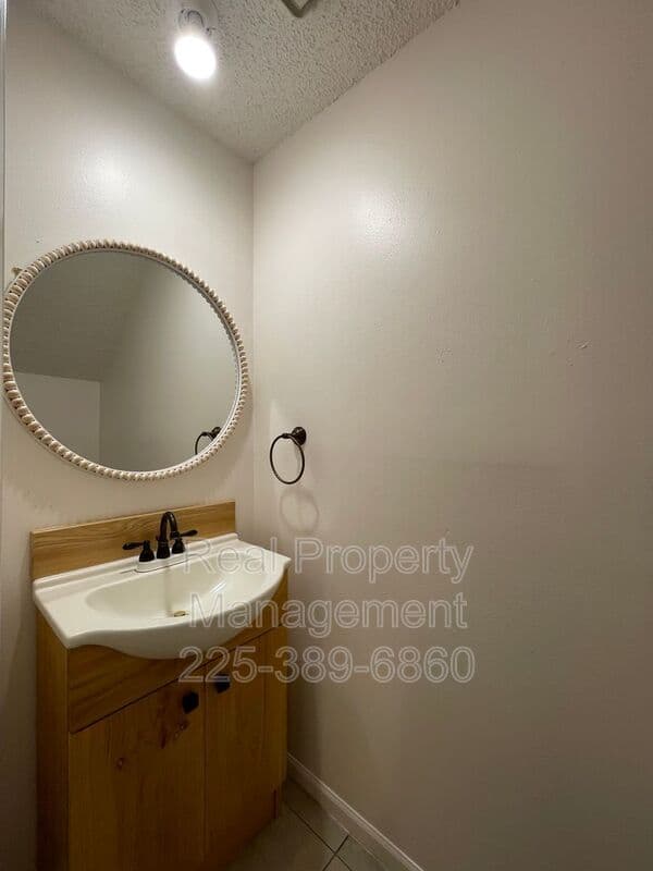 Baton Rouge Townhome: 14619 Forest Grove Ave.