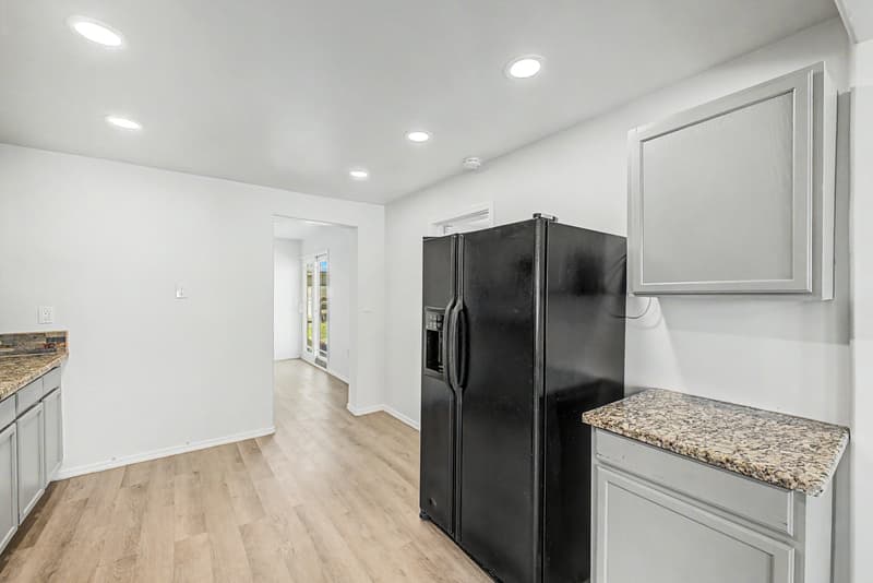 Tempe House: 2045 E ORANGE ST