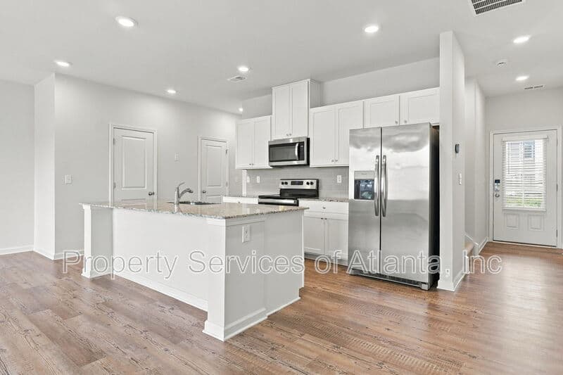 Flowery Branch House: 5313 Melbourne Ln